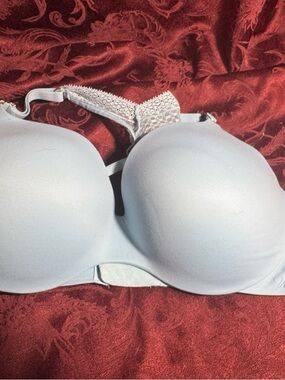 Victoria's Secret Light Blue Lace-Back Molded T-Shirt Bra 38D